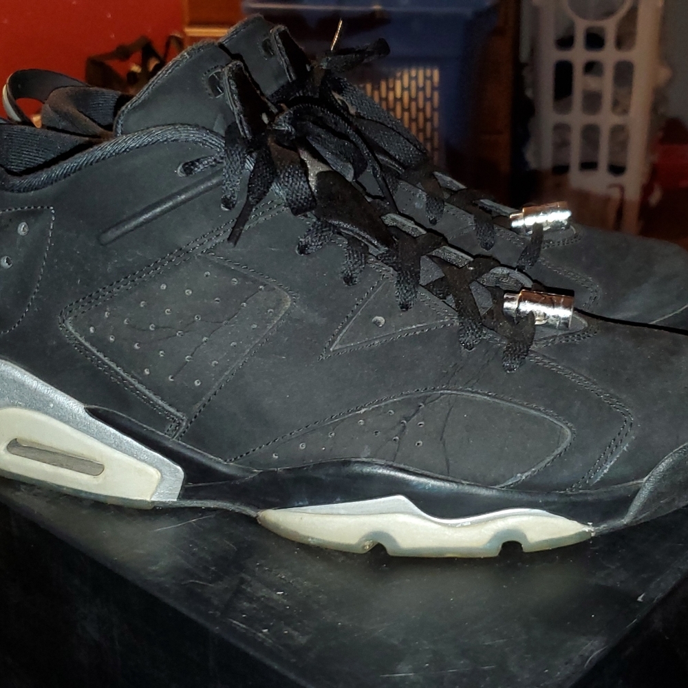 Air Jordan Retro 6 low Chrome